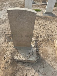 BAGHDAD (NORTH GATE) WAR CEMETERY - KNAPP, E F